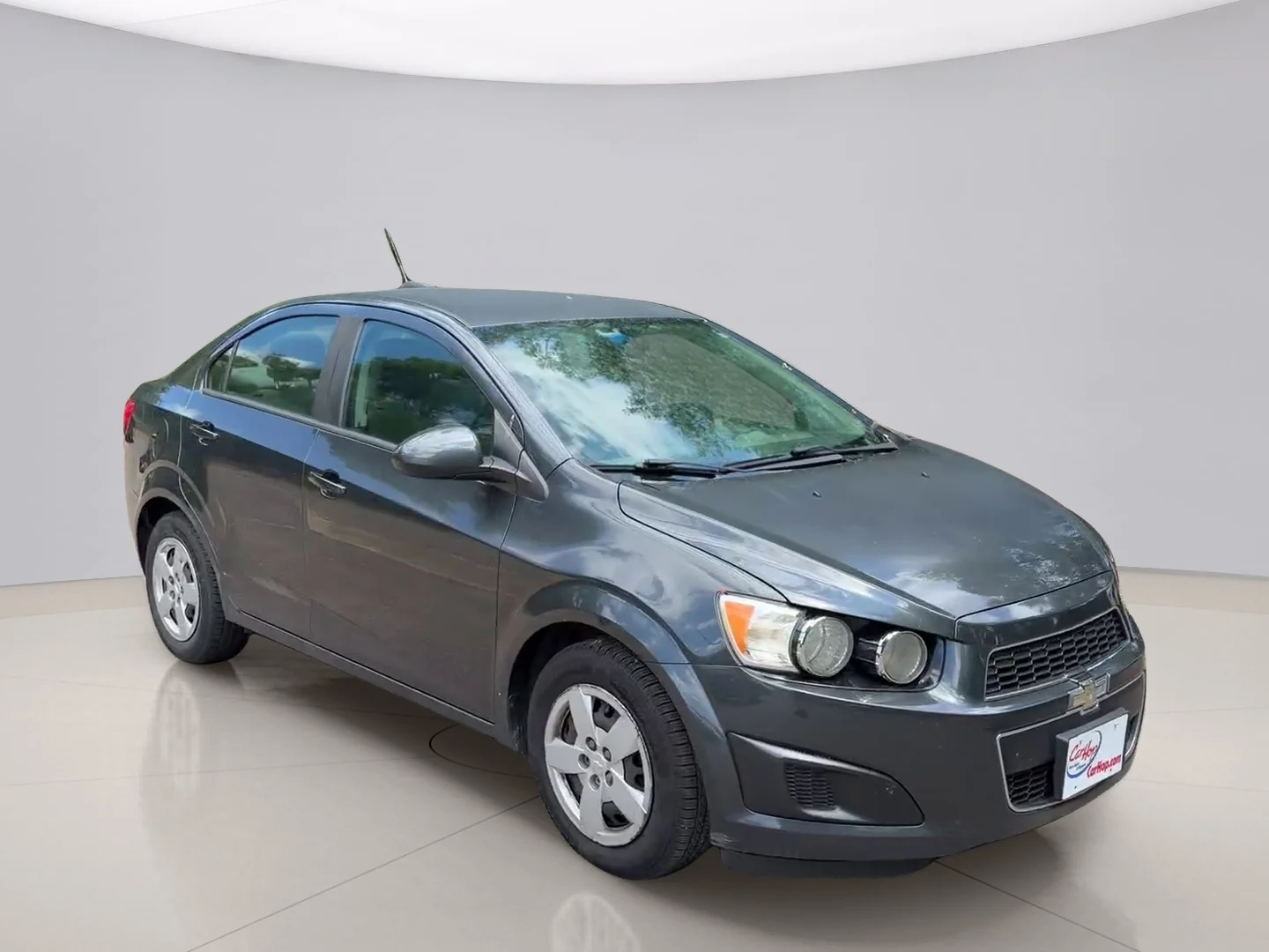 Used 2016 Gray Chevrolet LS image 7