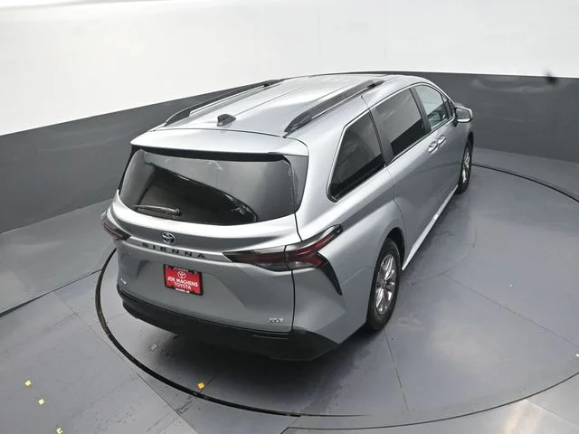 Used 2025 Silver Toyota XLE image 28