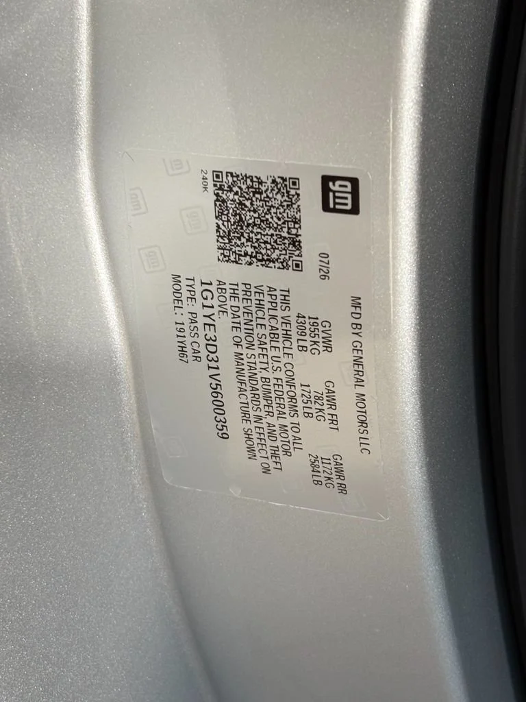 New 2027 Blade Silver Metallic Chevrolet 2LZ image 41