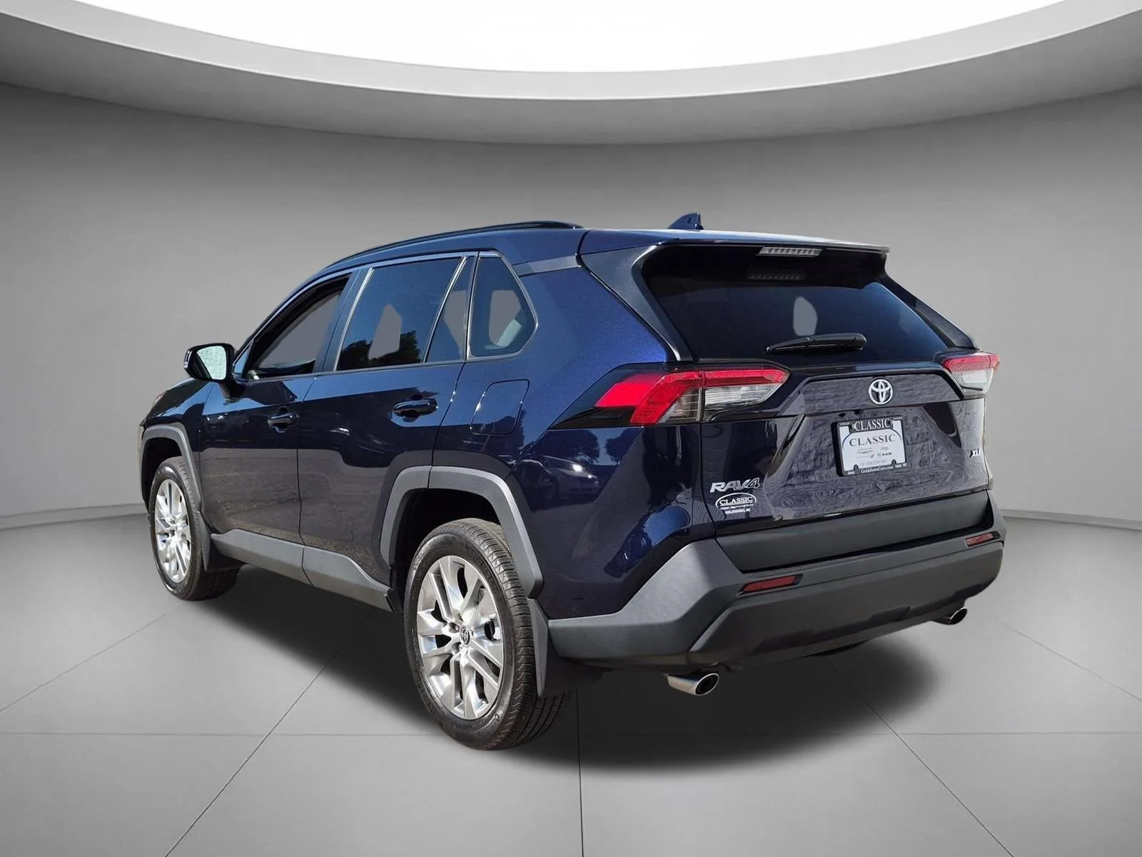 Used 2024 Blueprint Toyota XLE Premium image 3
