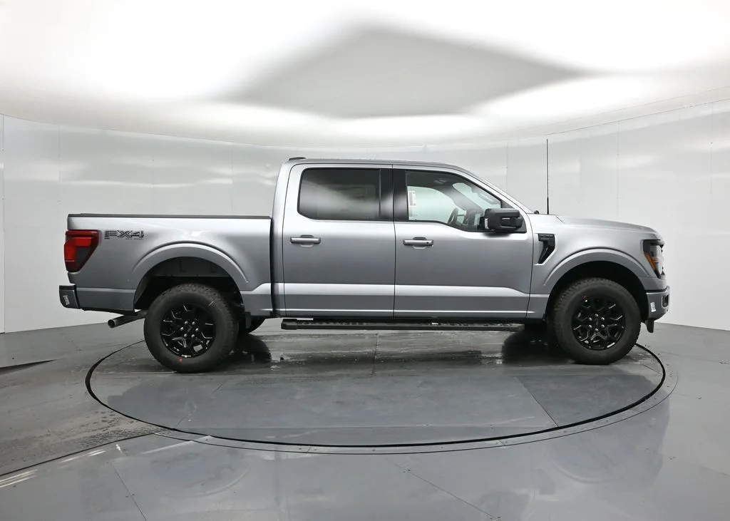 New 2026 Iconic Silver Metallic Ford XLT image 23