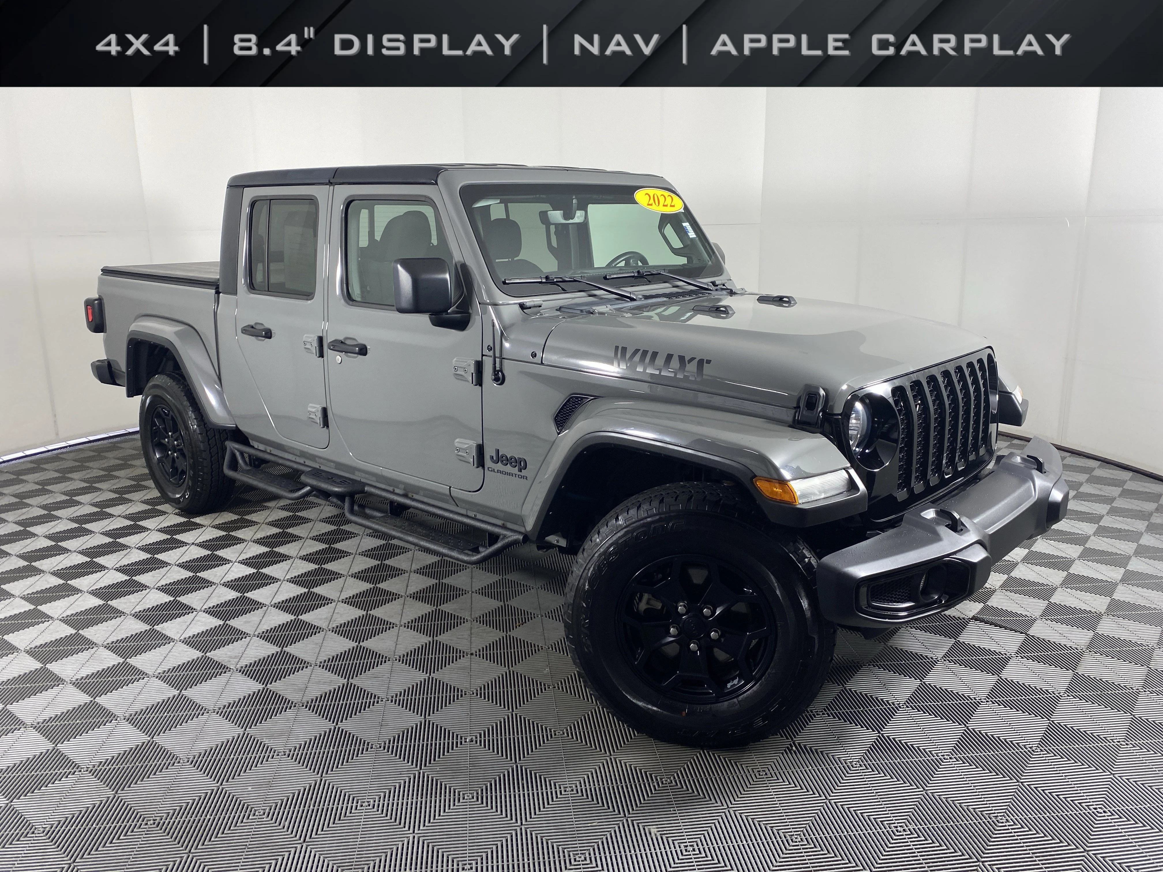 Used 2022 Sting-Gray Clearcoat Jeep  image 1