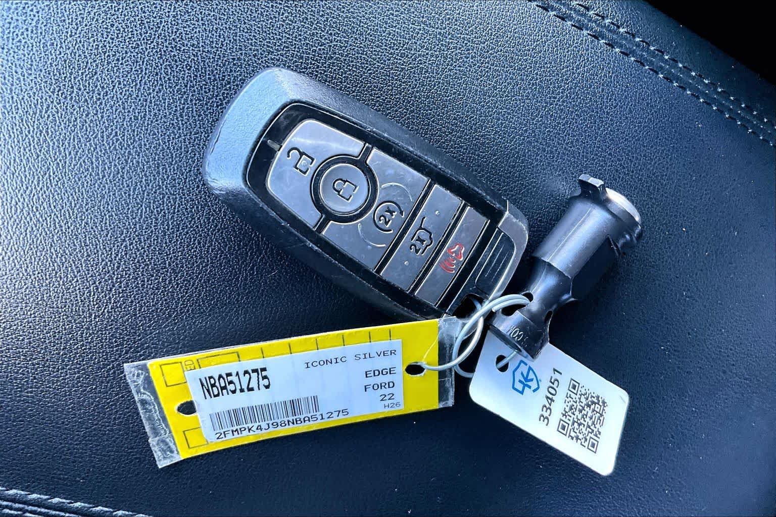 Used 2022 Iconic Silver Metallic Ford SEL image 15