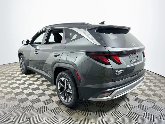 New 2026 Hyundai TUCSON HYBRID SEL