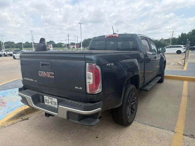 Used 2020 Blue GMC SLE1 image 5