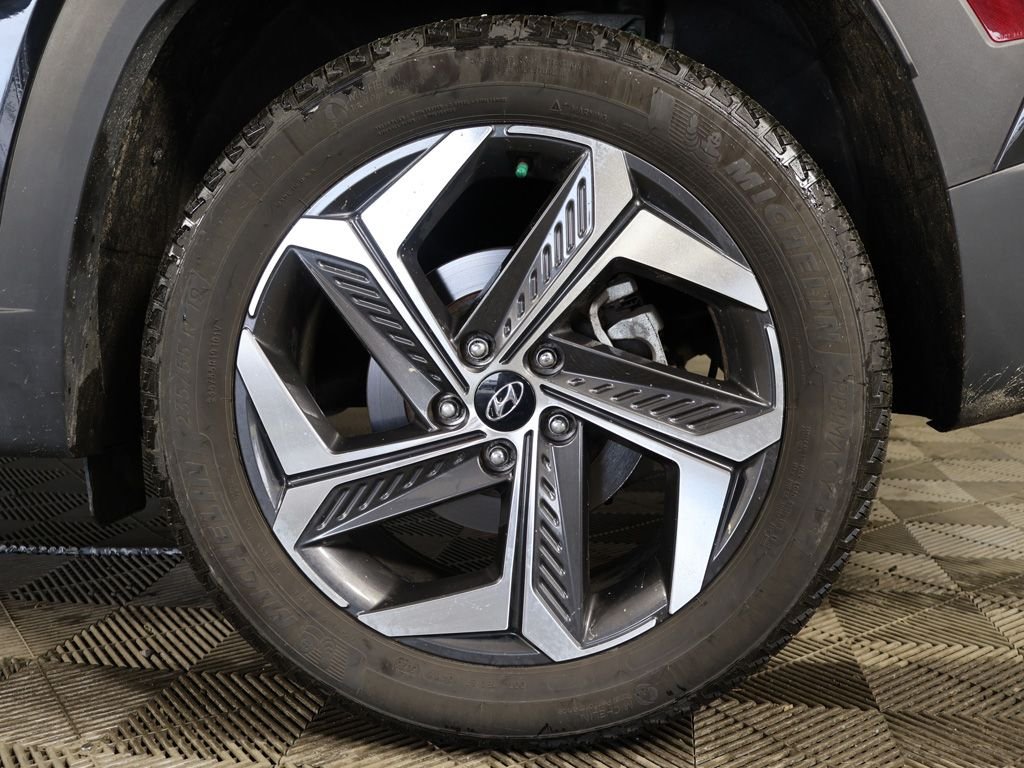 Certified Used 2024 Black Hyundai SEL image 21