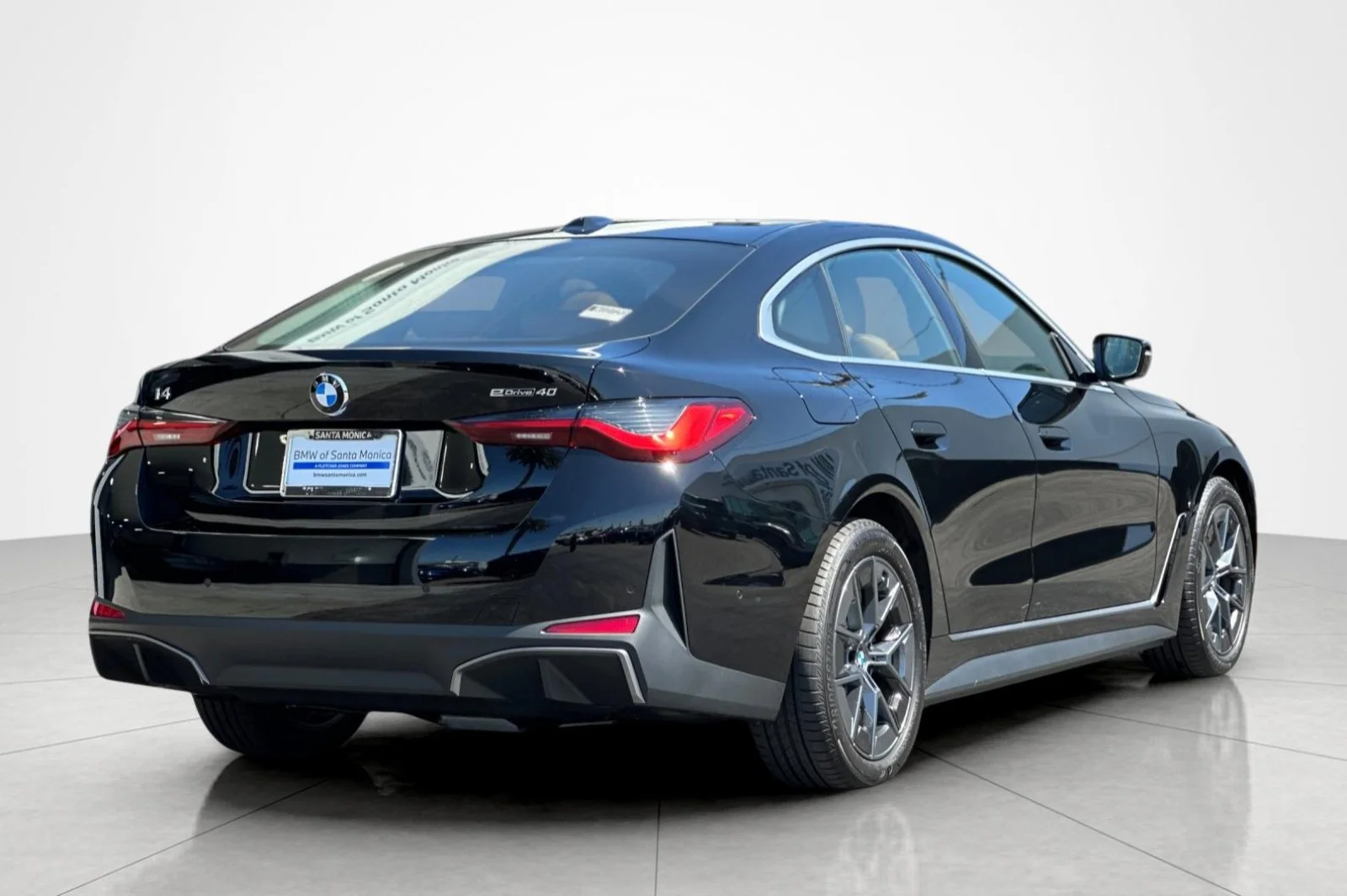 New 2026 Jet Black BMW eDrive40 image 5