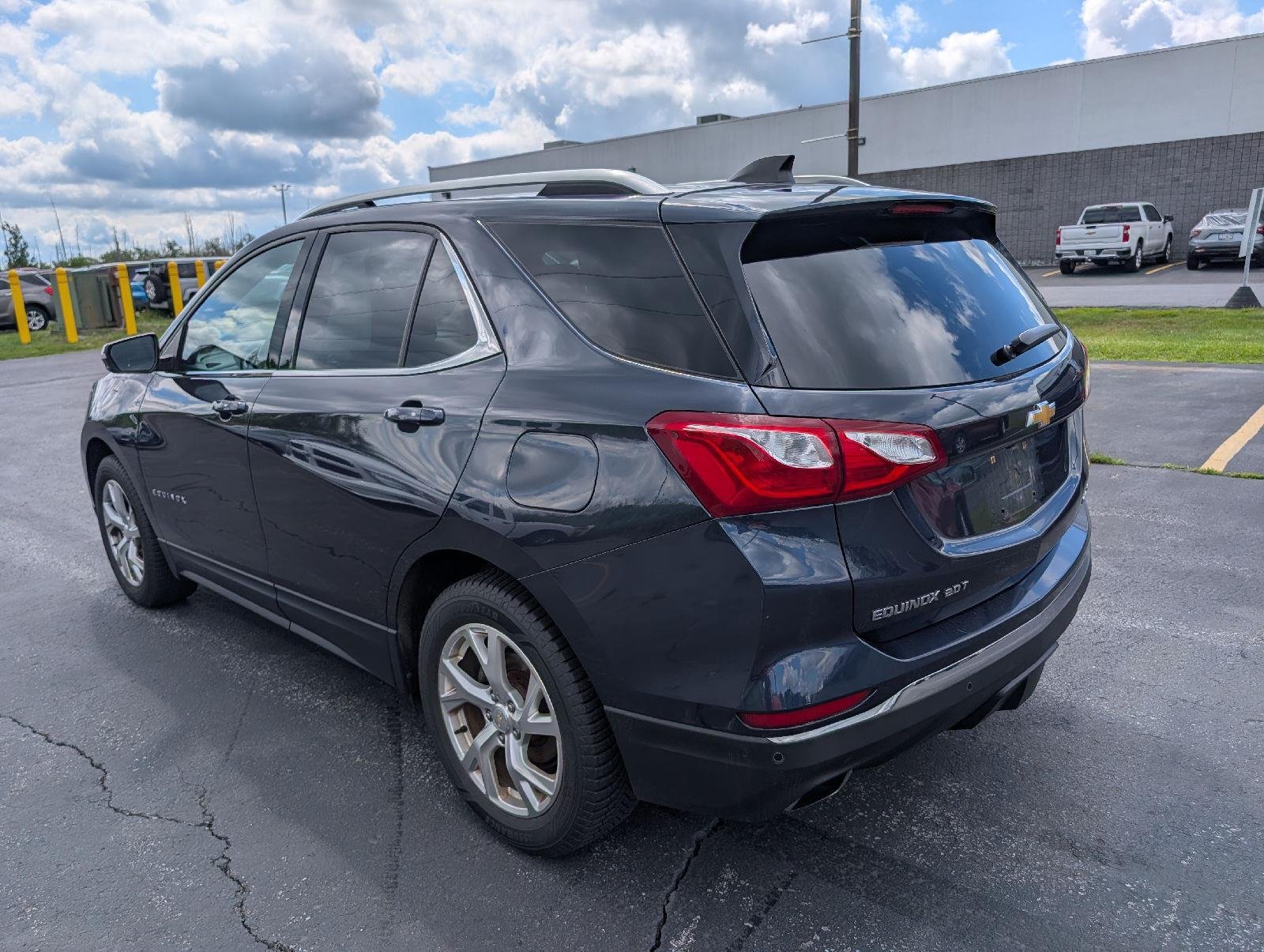 Used 2019 Storm Blue Metallic Chevrolet LT image 5