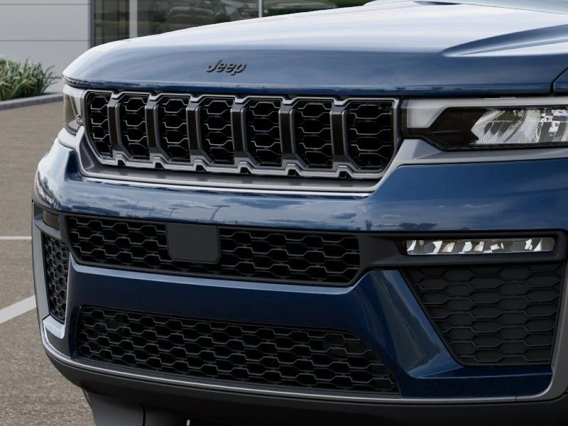 New 2026 Fathom Blue Pearl-Coat Exterior Paint Jeep Limited image 11
