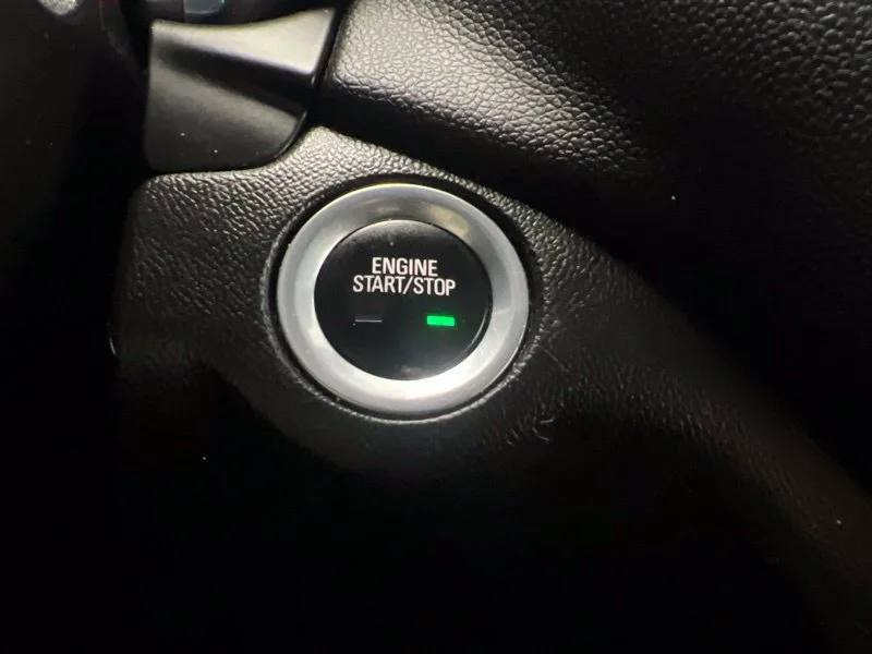 Used 2020 White Chevrolet LT image 26