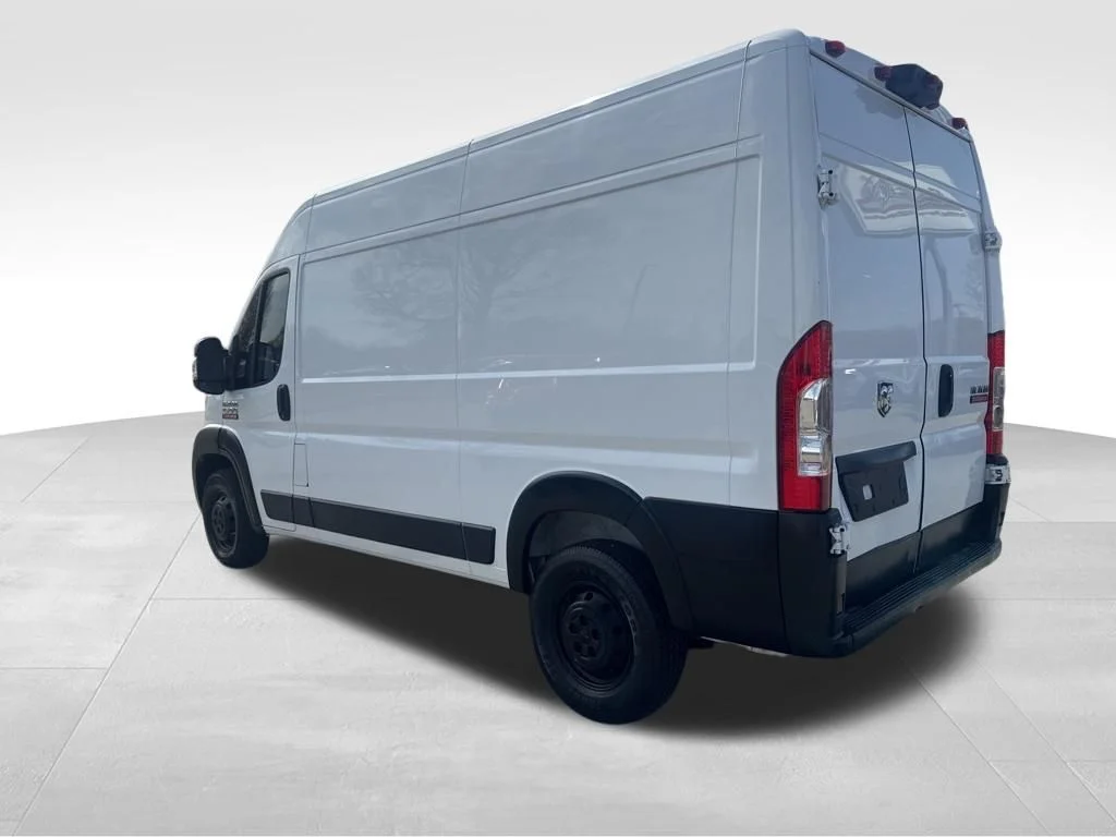 Used 2019 White Ram Base image 3