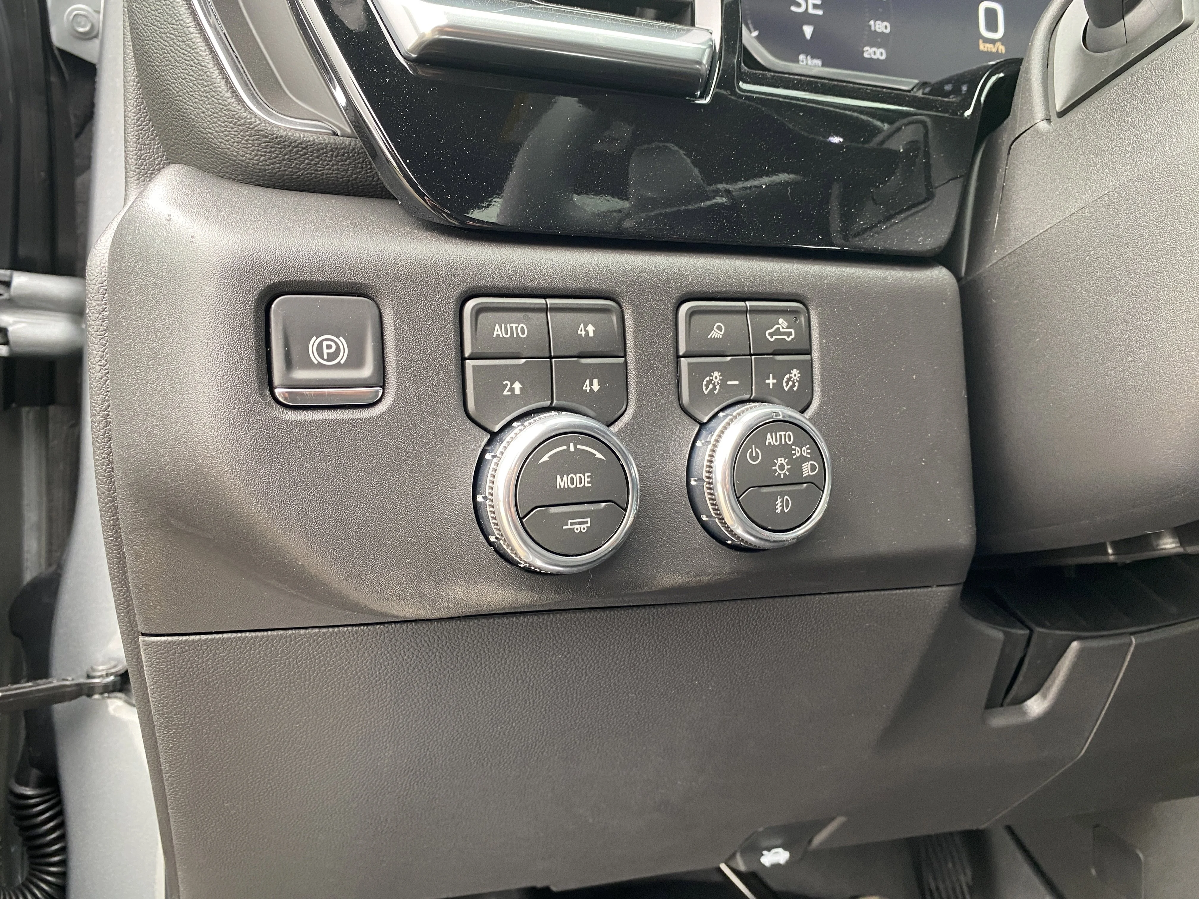 New 2026 STERLING METALLIC GMC Elevation image 27