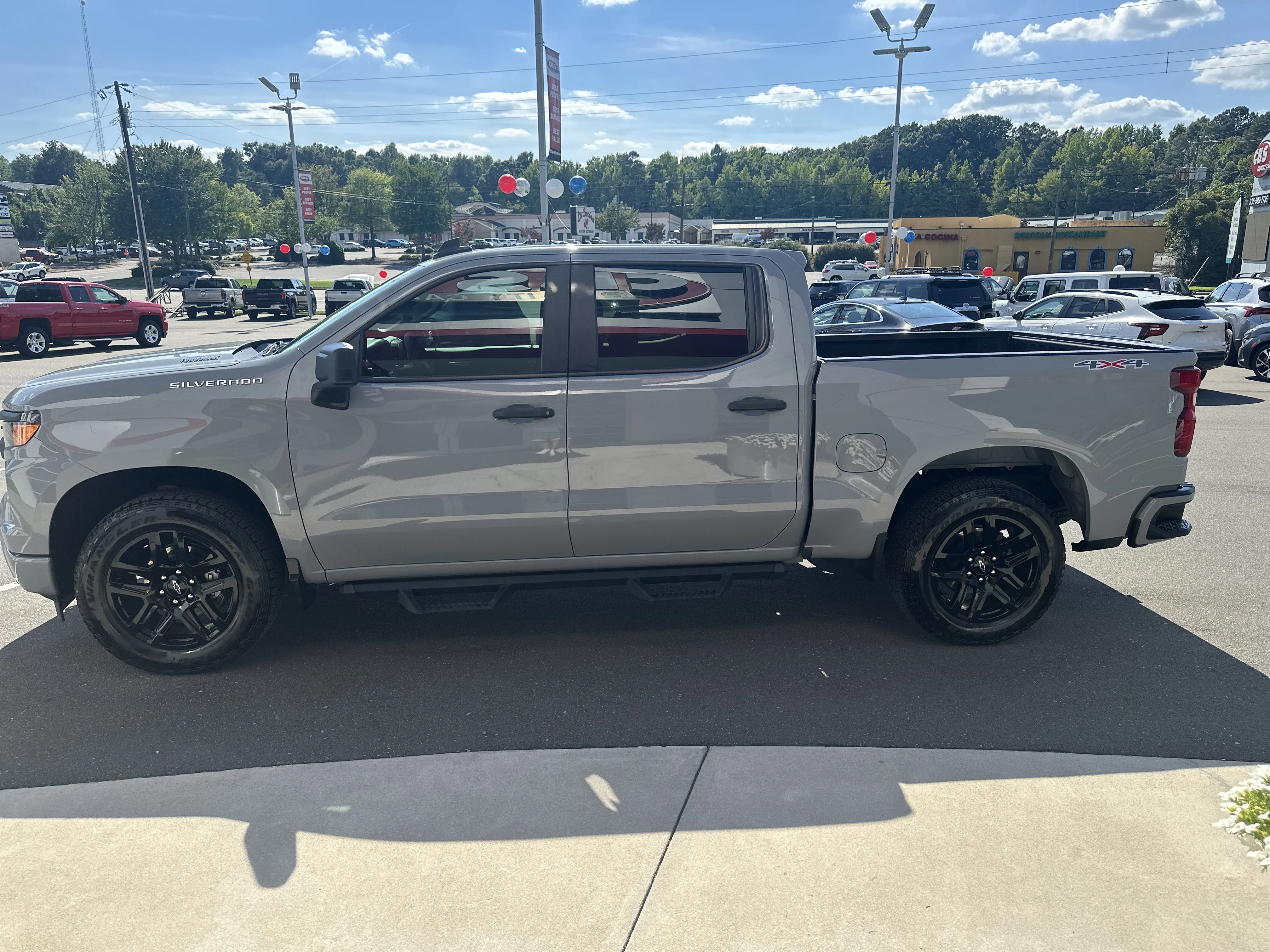 Used 2025 Slate Gray Metallic Chevrolet Custom image 5