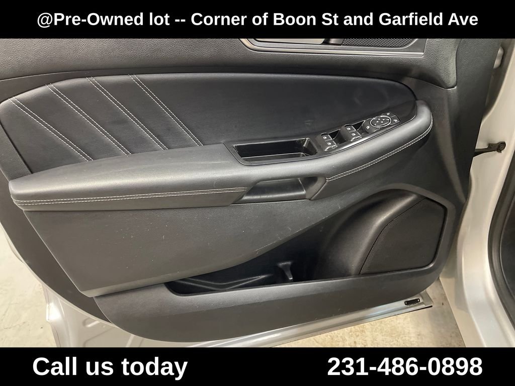 Used 2015 Silver Ford Sport image 15