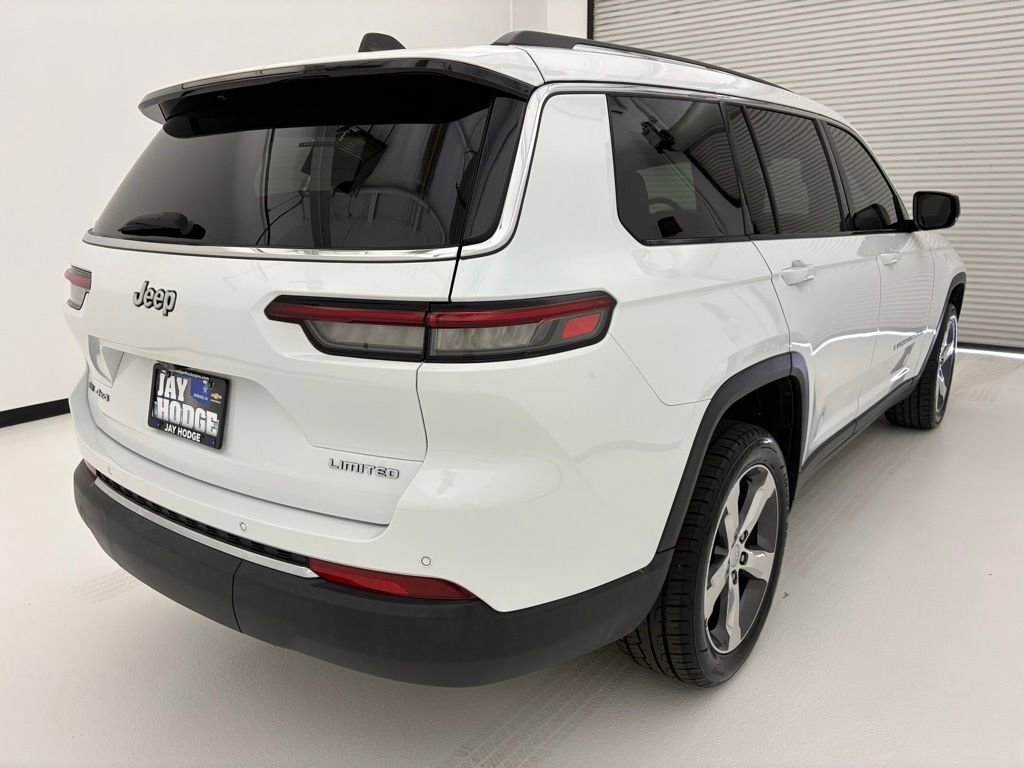 Used 2021 White Jeep Limited 4x4 image 27