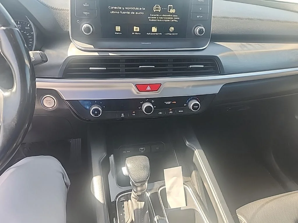 Used 2020 Purple Kia LX image 23