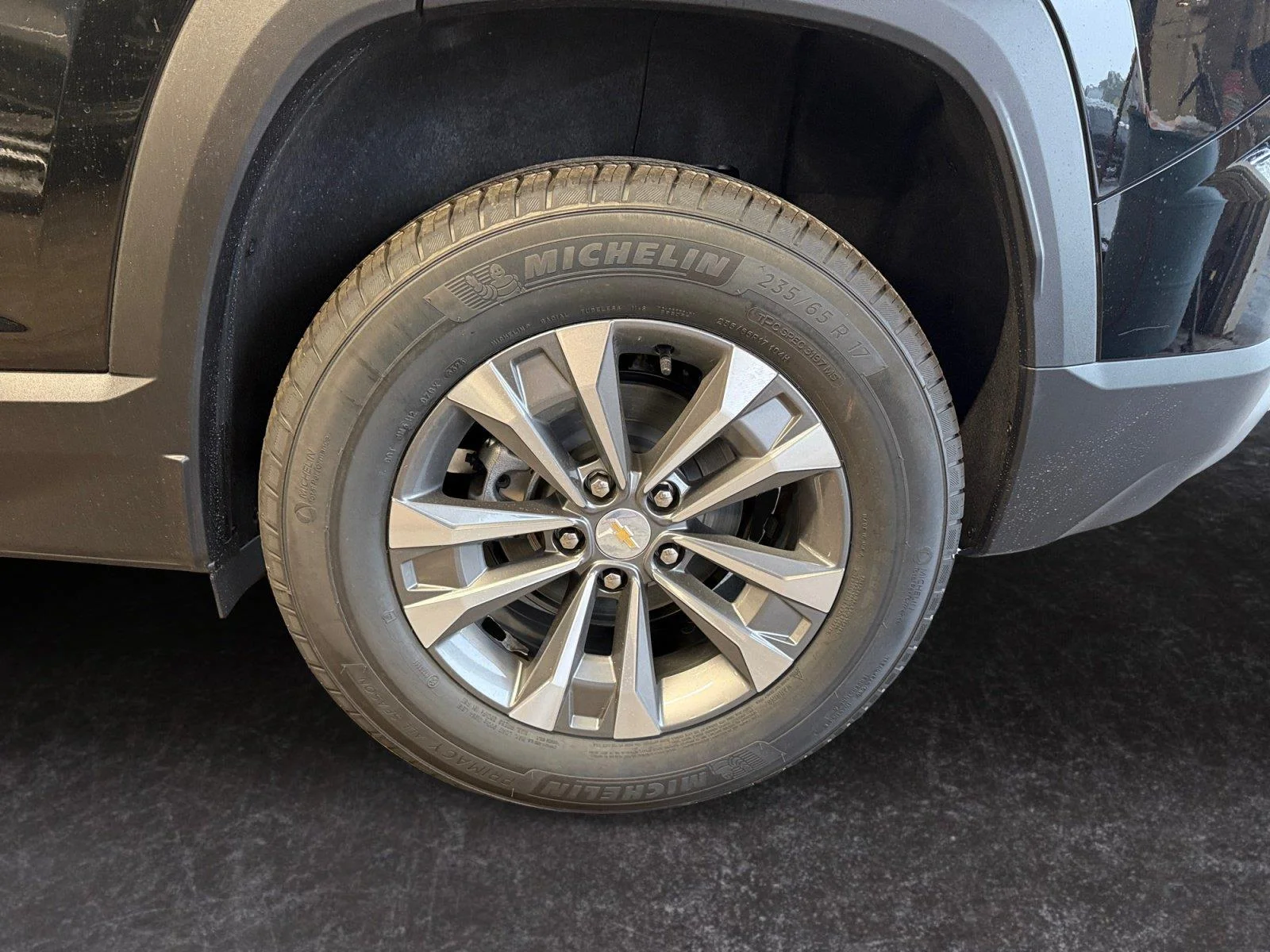 2027 Chevrolet Equinox LT - Photo 27