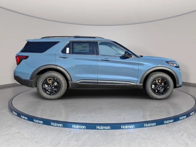 New 2026 Vapor Blue Metallic Ford Tremor image 3