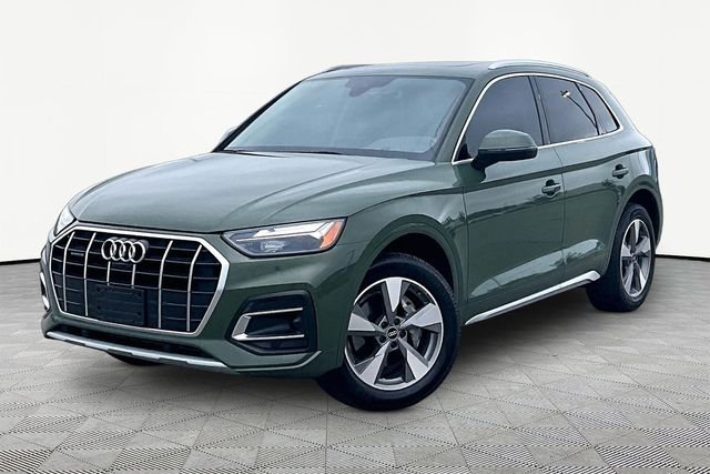 2022 Audi Q5 40 Premium Plus