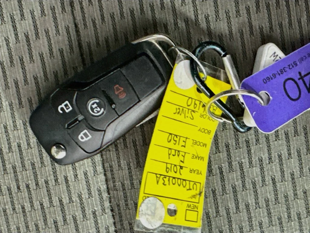 Used 2019 Gray Ford XLT image 35