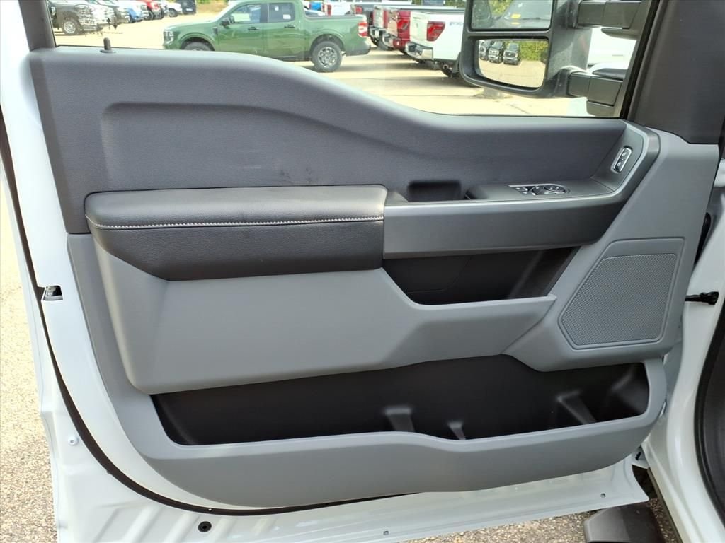 2026 Ford F-250 Super Duty XL - Photo 14