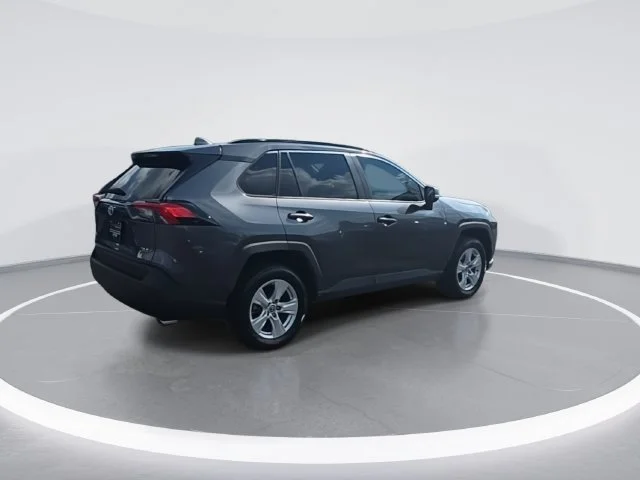 Used 2021 Gray Toyota XLE image 8