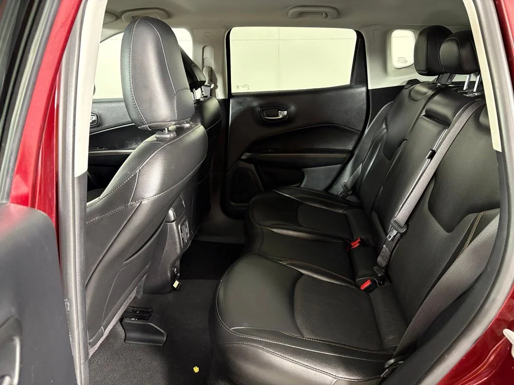 Used 2021 Red Jeep Limited image 37