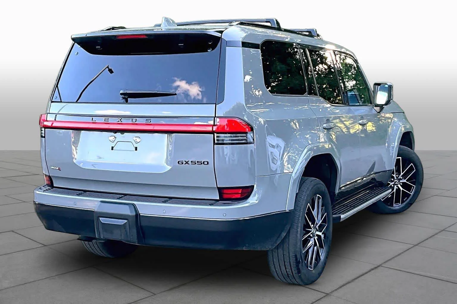 Used 2024 Incognito Lexus Premium+ image 13