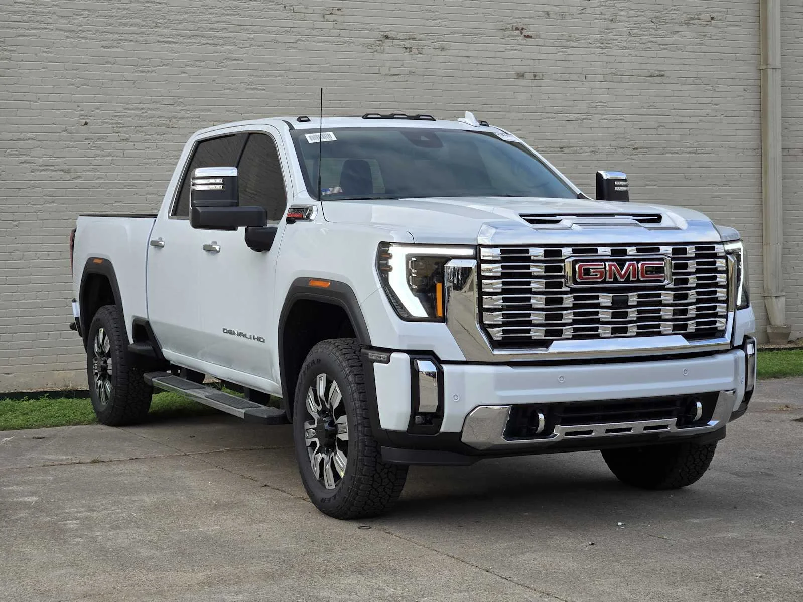 New 2026 Glacier White Tricoat GMC Denali image 2