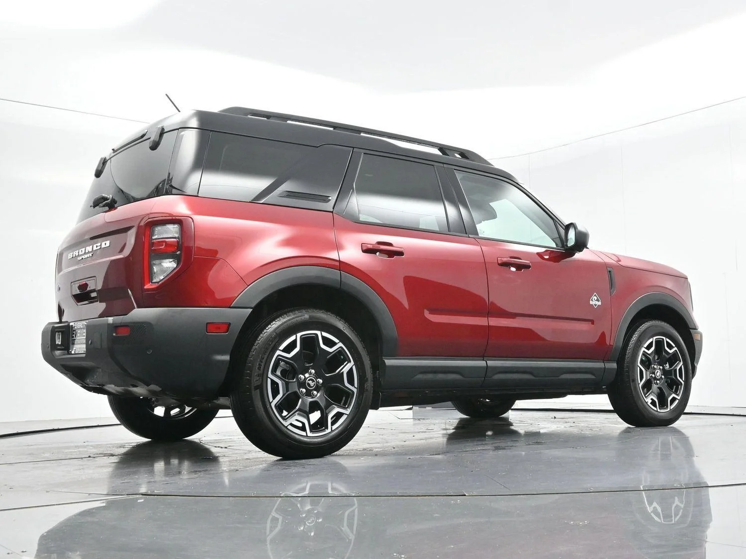 Used 2025 Ruby Red Metallic Tinted Clearcoat Ford Outer Banks image 52