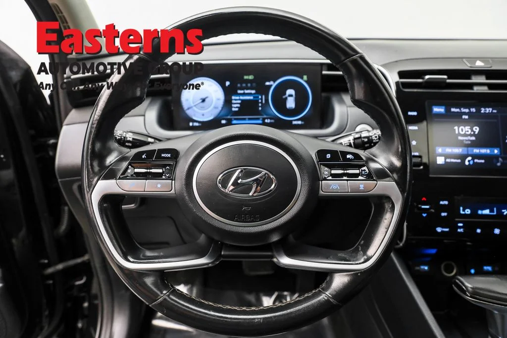 Used 2022 Black Hyundai SEL image 10