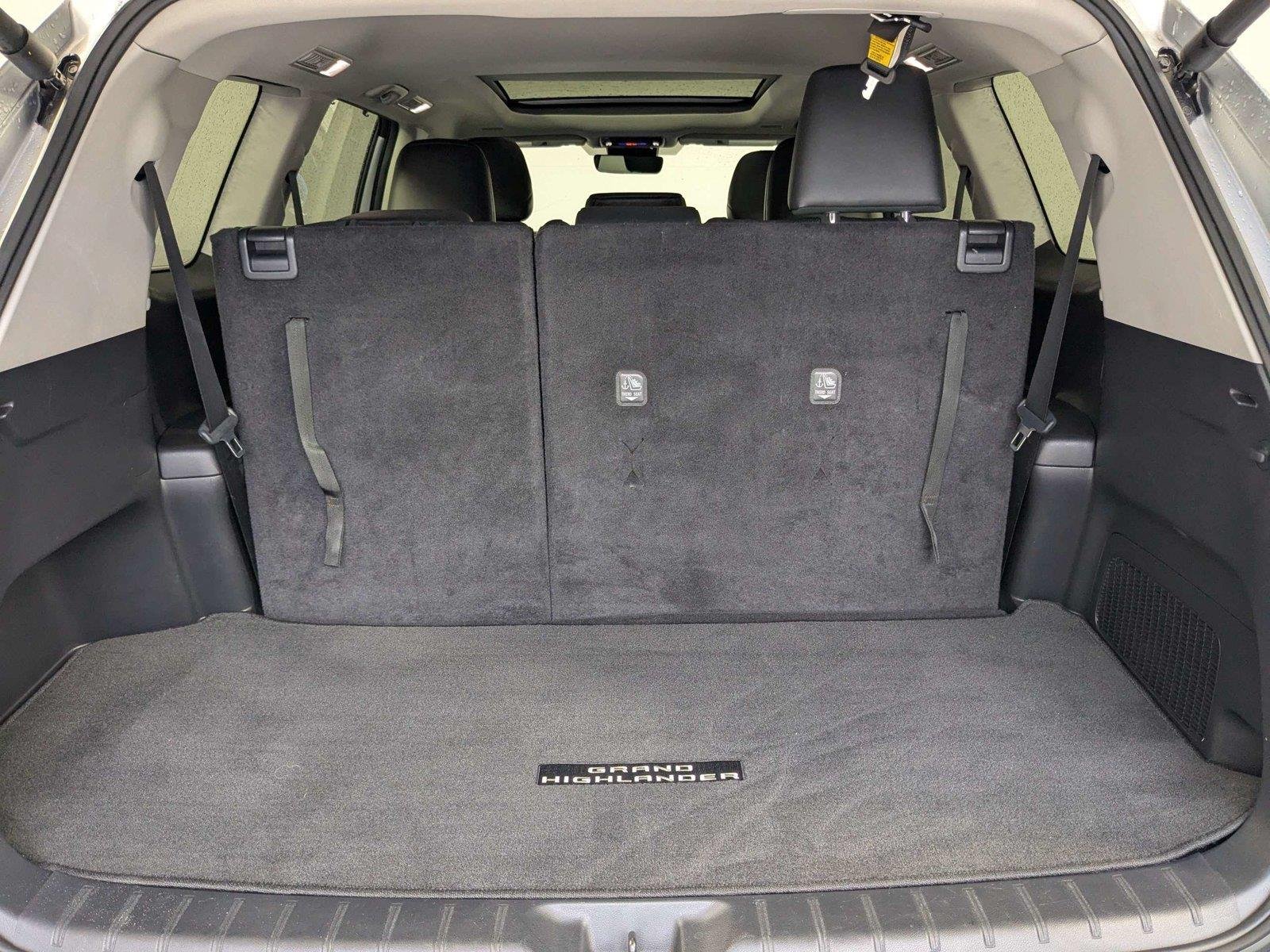 2024 Toyota Grand Highlander XLE - Photo 8