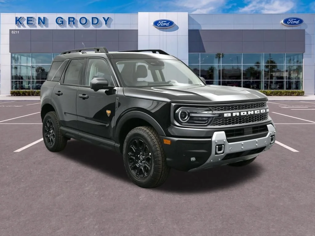 New 2025 Black Ford Badlands image 1