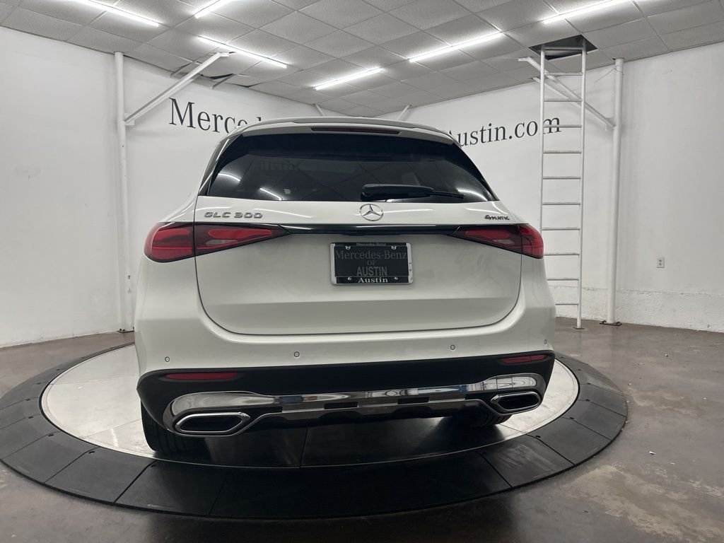 New 2026 Polar White Mercedes-Benz GLC 300 image 6