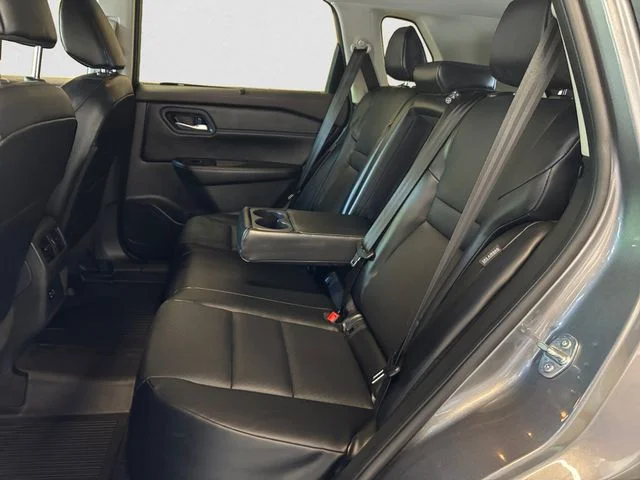 Used 2023 Gray Nissan SV image 14