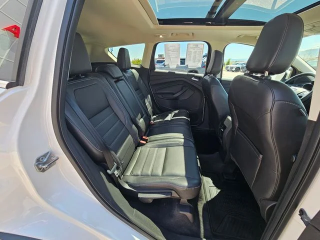 Used 2018 White Platinum Clearcoat Metallic Ford Titanium image 25