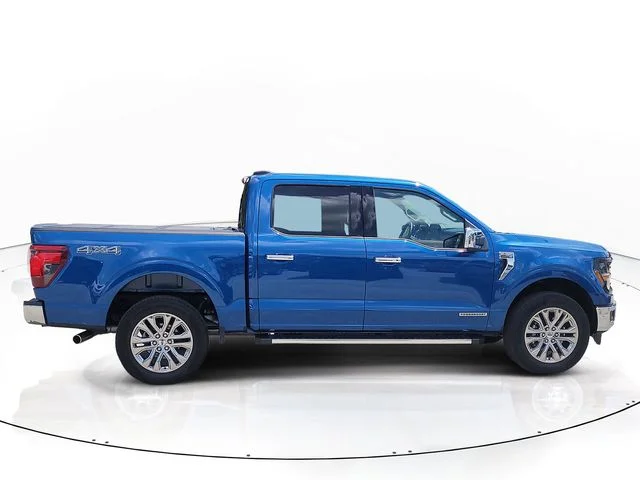 Used 2024 Blue Ford XLT image 4
