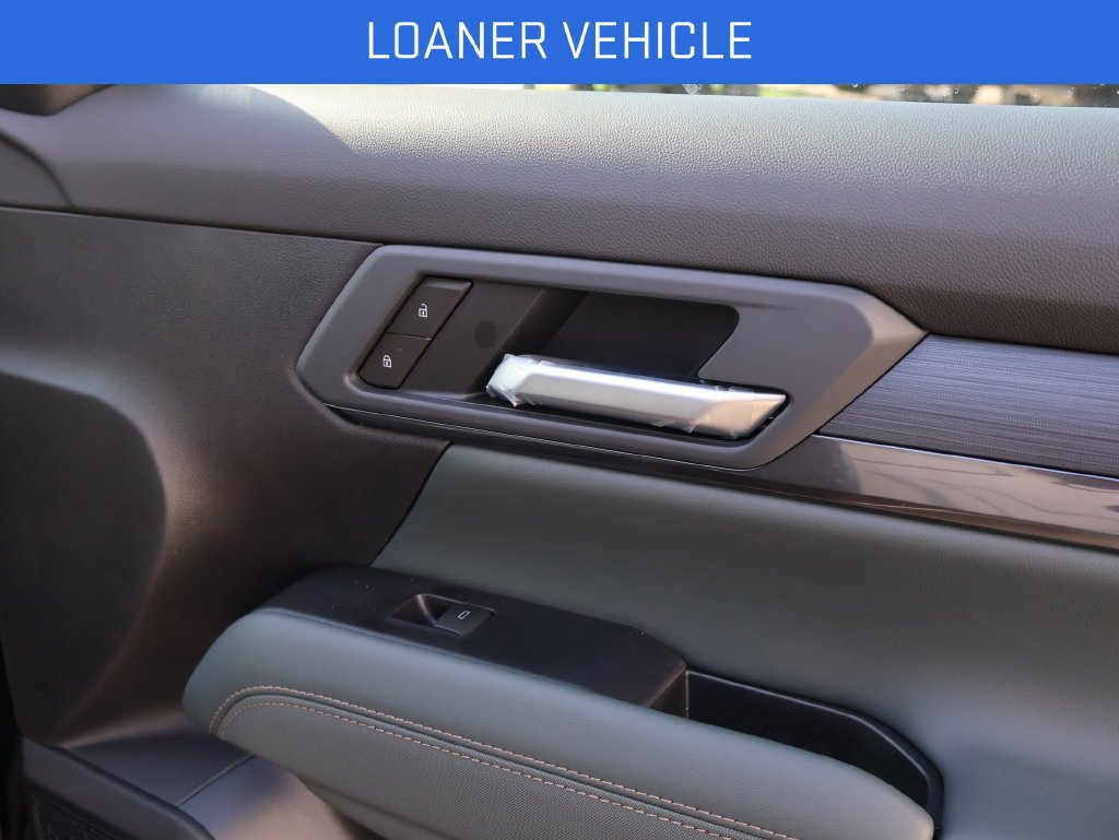 2027 GMC Terrain AT4 - Photo 8