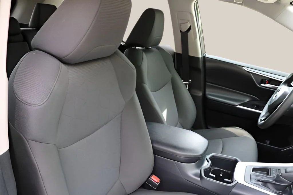 Used 2025 Black Toyota XLE image 19