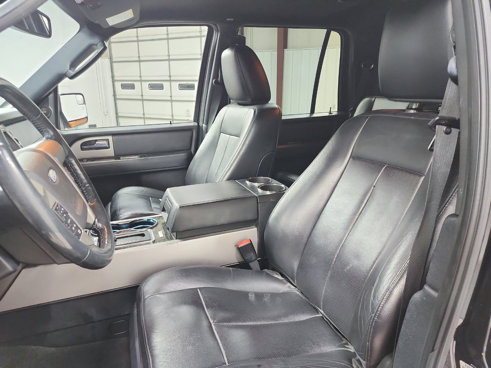 Used 2017 Black Ford Limited image 11