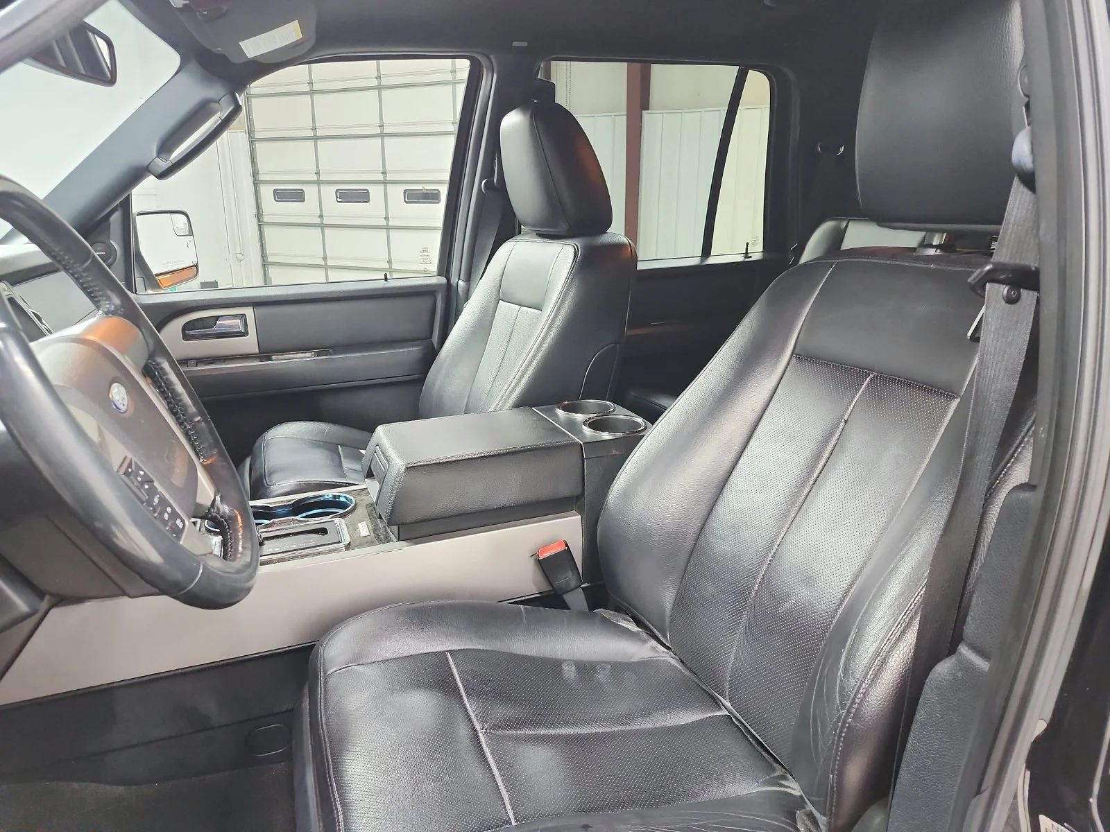 Used 2017 Black Ford Limited image 11