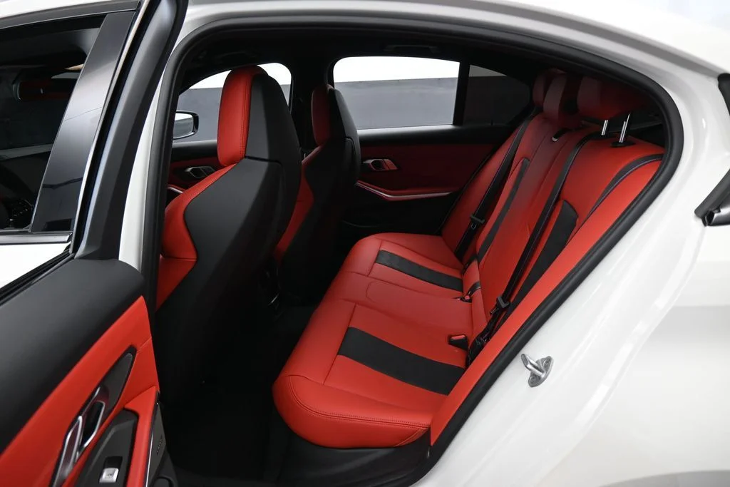 Used 2026 Alpine White BMW Competition image 35