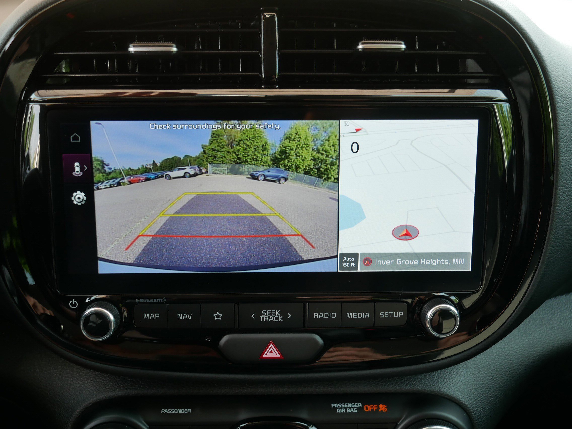 Used 2025 Snow White Pearl Kia EX image 27