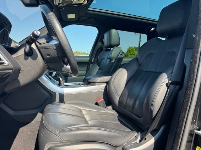 Used 2017 Black Land Rover 3.0L V6 Supercharged SE image 14