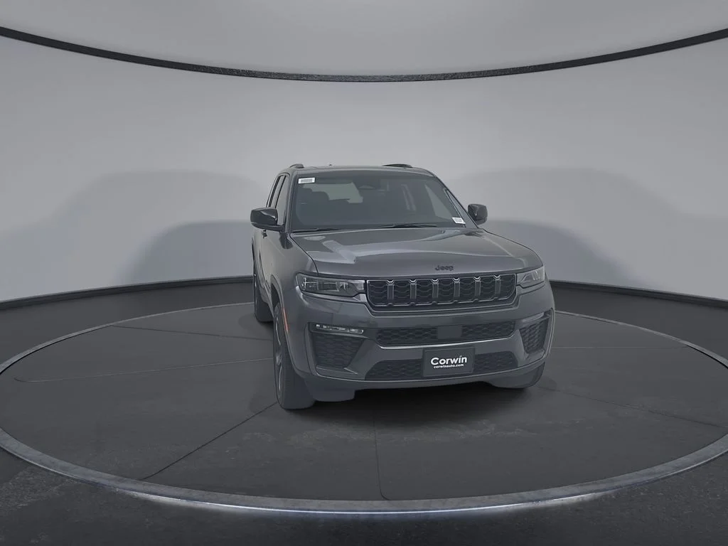 New 2026 Baltic Gray Metallic Clear-Coat Exterior Paint Jeep Limited image 4