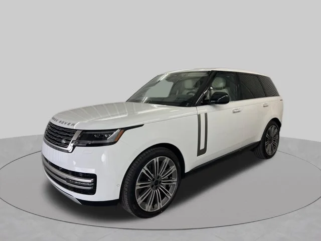 2026 Land Rover Range Rover SE