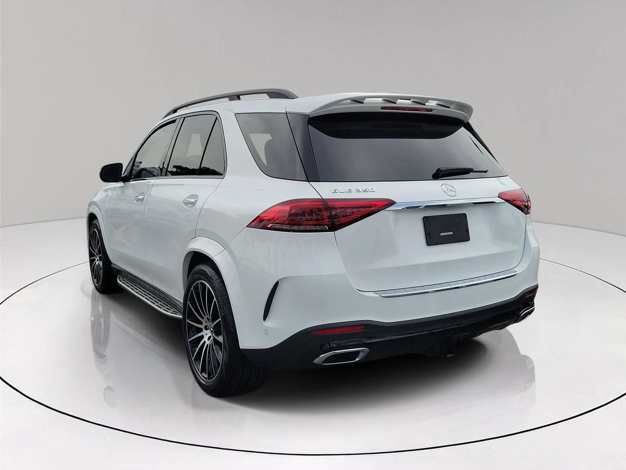 Certified Used 2023  Mercedes-Benz GLE 350 image 6