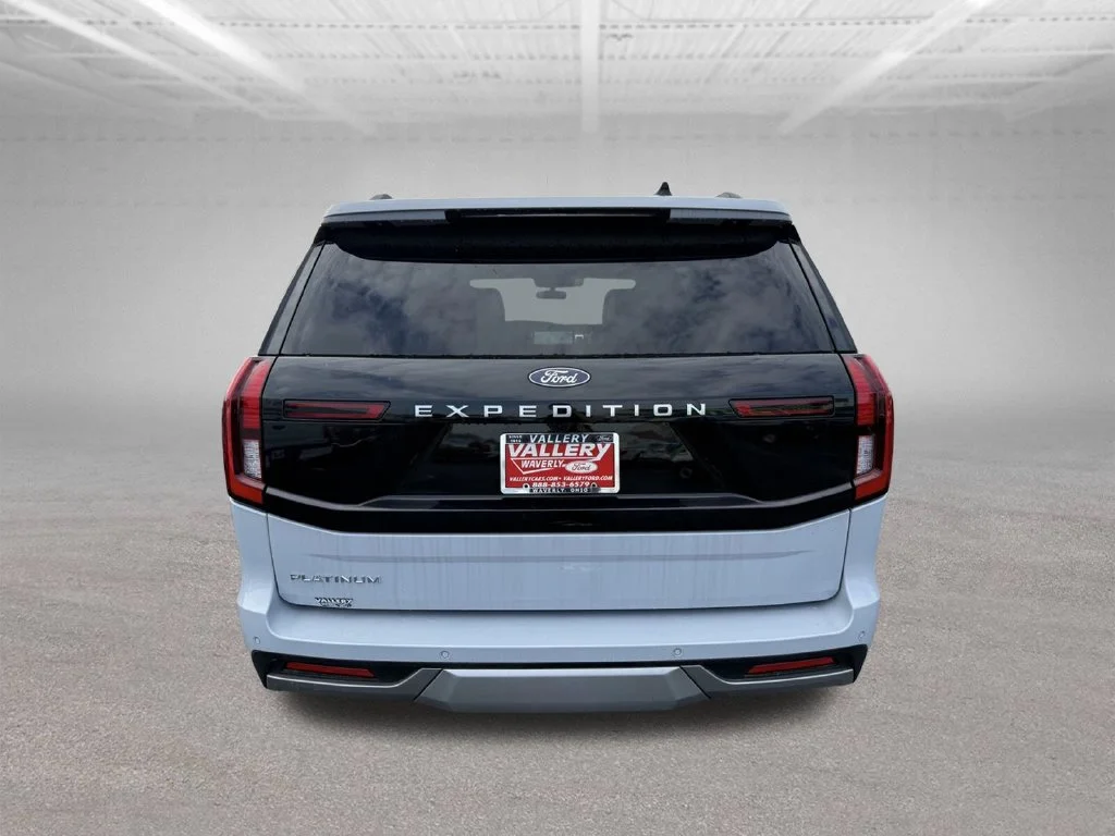 New 2026 Space Silver Metallic Ford Platinum® image 5