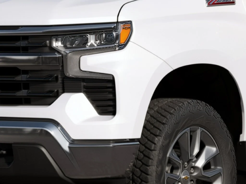 New 2026 Summit White Chevrolet LT image 5