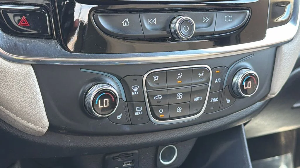 Used 2023 Summit White Chevrolet LT Leather image 14
